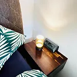 Casa Clara - Stilvolle Altstadtwohnung Nahe Dom & Elbe *