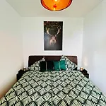 Apartament Casa Clara - Stilvolle Altstadtwohnung Nahe Dom & Elbe