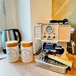 Casa Clara - Stilvolle Altstadtwohnung Nahe Dom & Elbe * Magdeburg