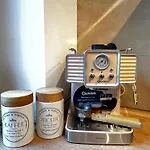 Casa Clara - Stilvolle Altstadtwohnung Nahe Dom & Elbe Apartament