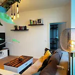 Casa Clara - Stilvolle Altstadtwohnung Nahe Dom & Elbe Apartament