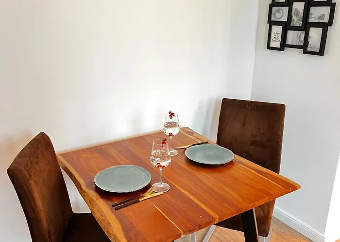 Casa Clara - Stilvolle Altstadtwohnung Nahe Dom & Elbe *